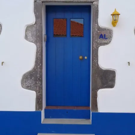 Casa Poco Azul Feriehus Achadinha