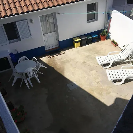 Casa Poco Azul * Achadinha
